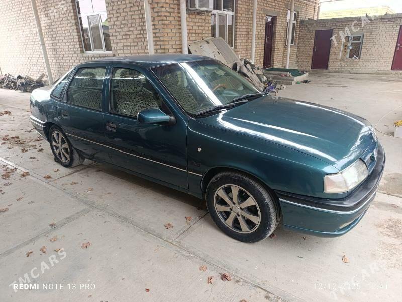 Opel Vectra 1995 - 53 000 TMT - Бахарден - img 1