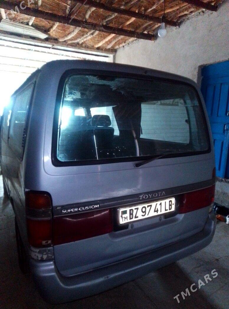 Toyota Hiace 1990 - 80 000 TMT - Дянев - img 1