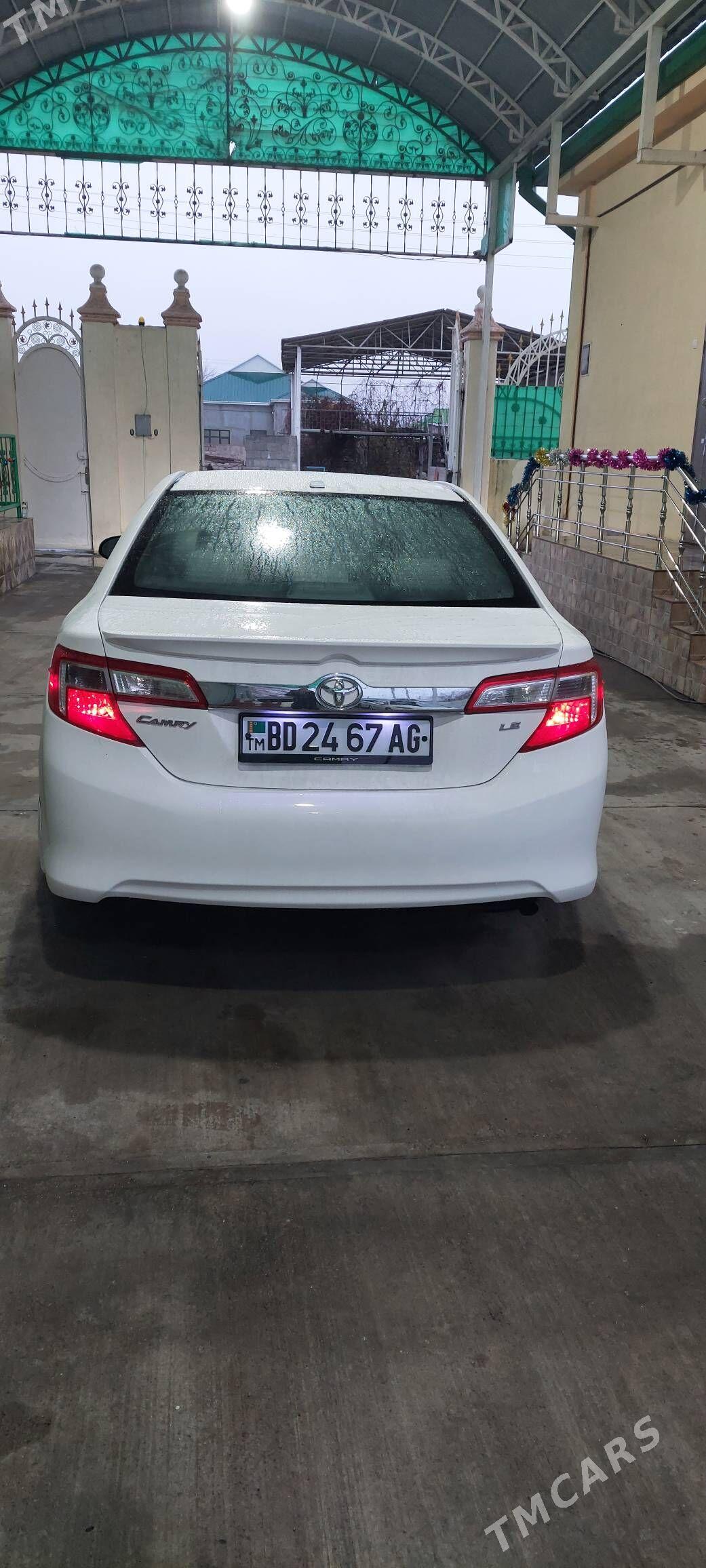 Toyota Camry 2012 - 220 000 TMT - Aşgabat - img 1