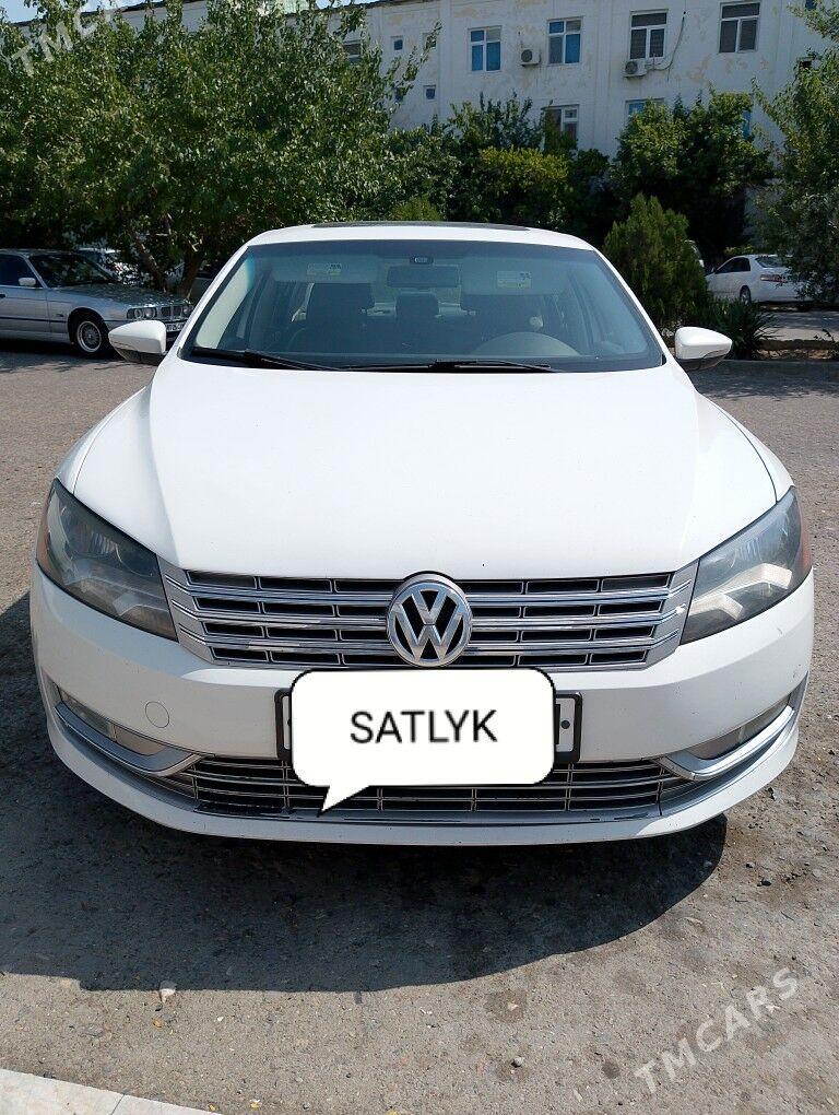 Volkswagen Passat 2011 - 140 000 TMT - Туркменбаши - img 1