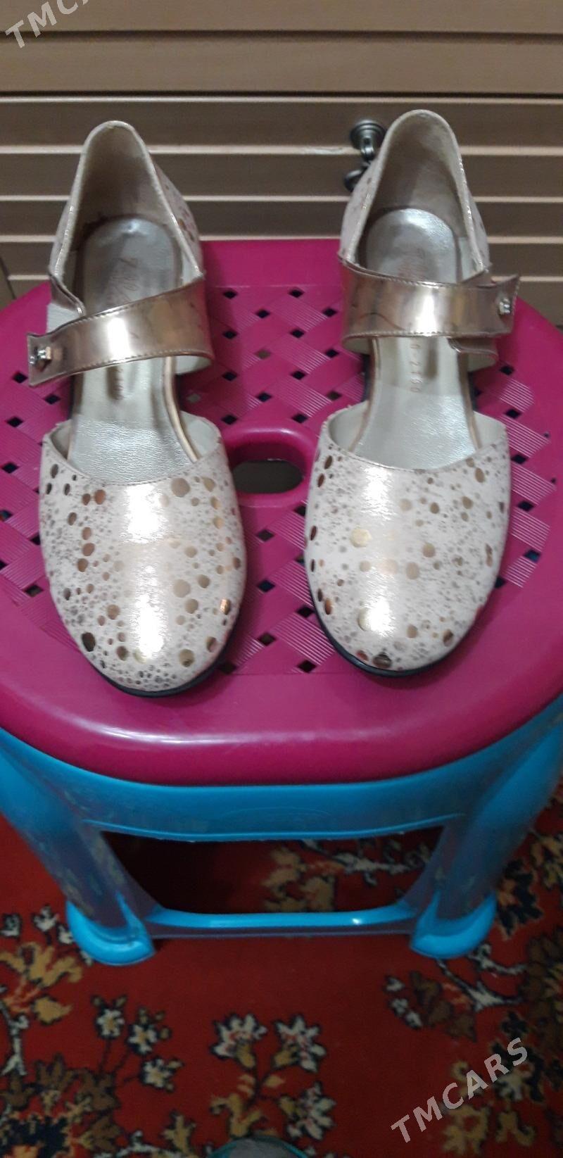 ТУФЛИ 36 РАЗМЕР - Aşgabat - img 1