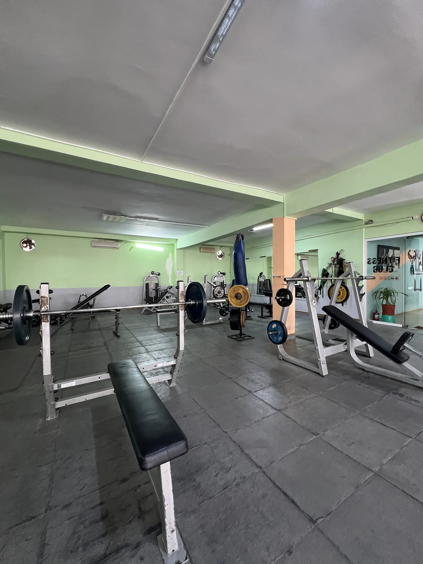 СПОРТИВНЫЙ ЗАЛ - Ашхабад - img 1