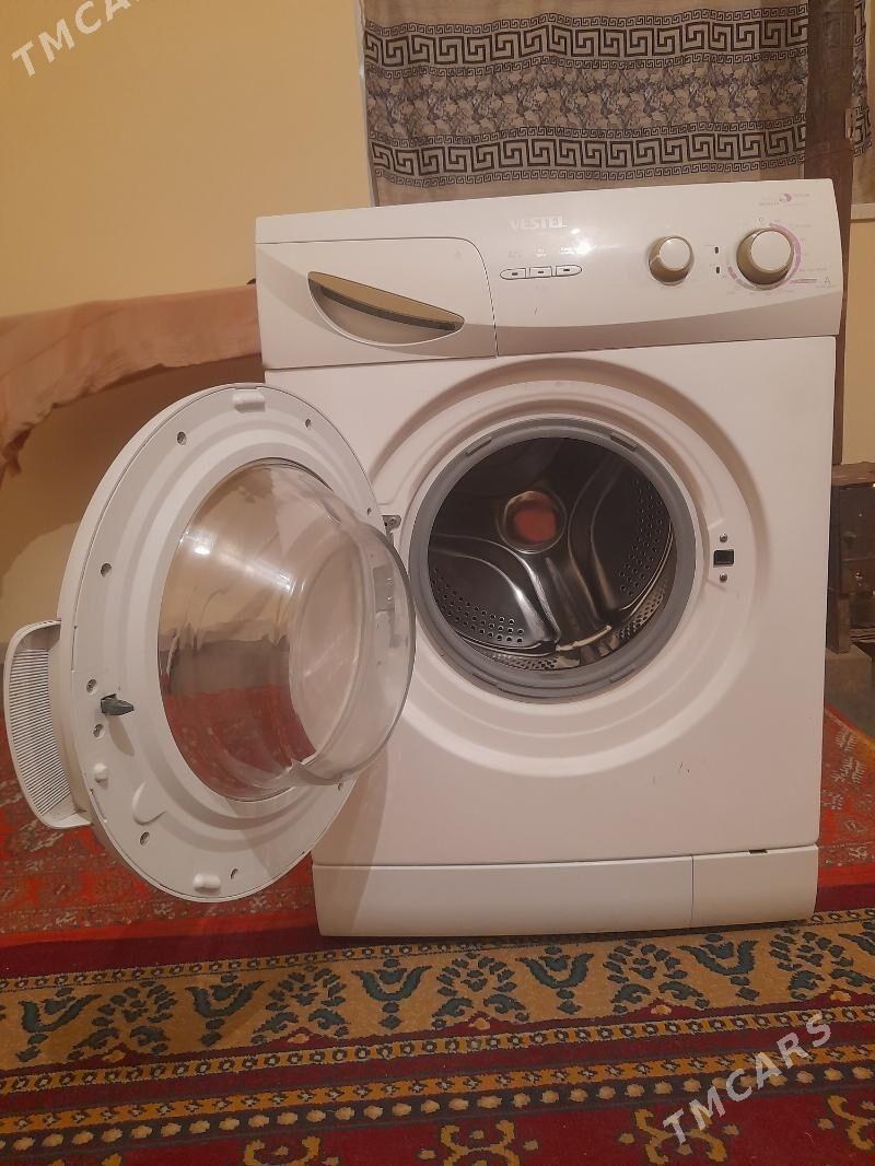 Kirmaşyn awtomat - Бахарден - img 1