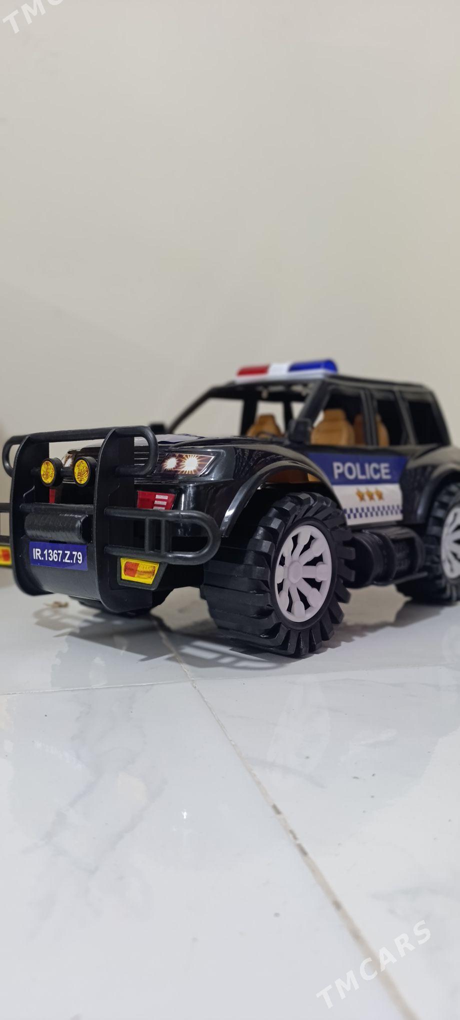 caga masyn polisia jeep - Ашхабад - img 1