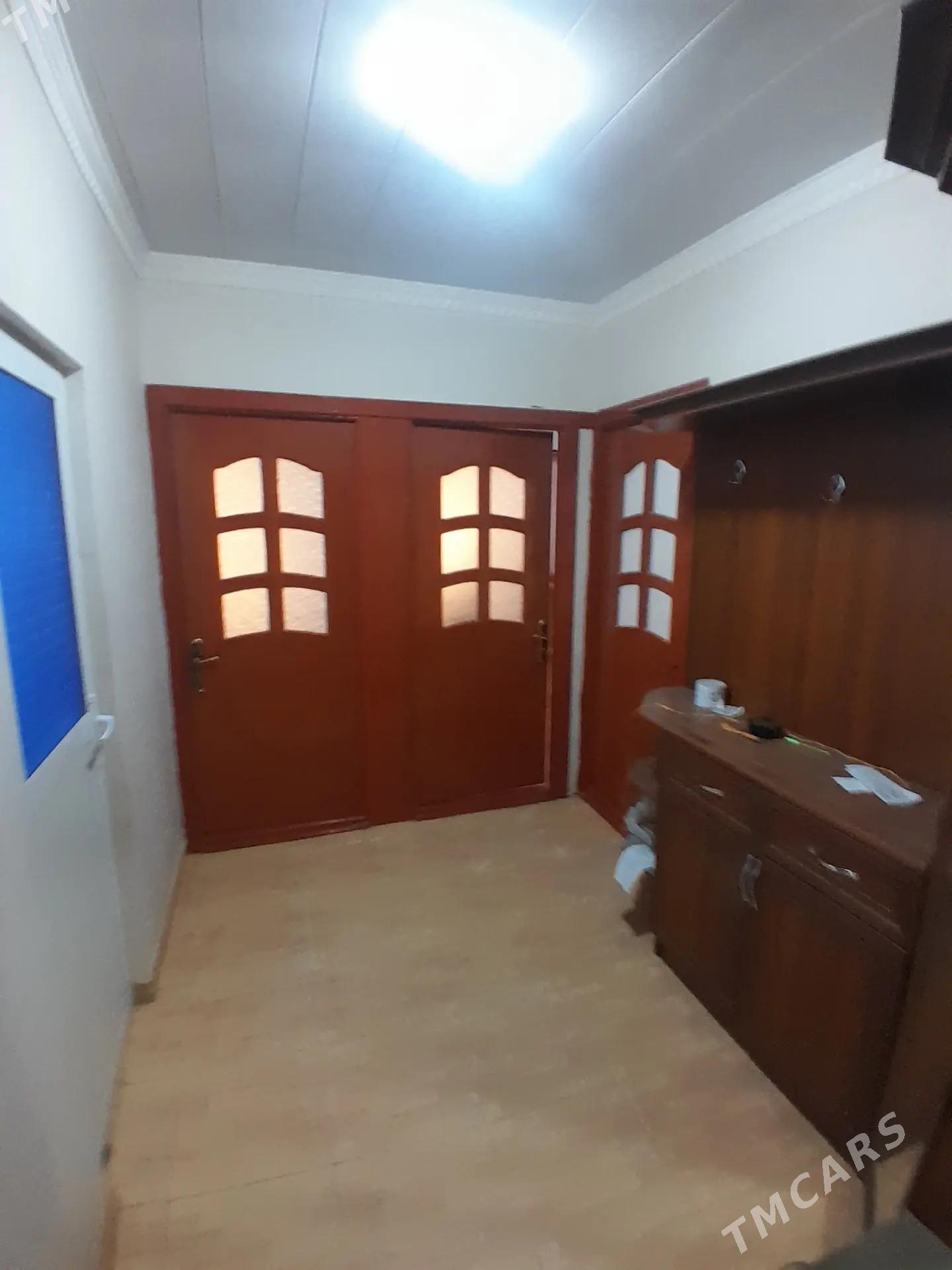 satlyk jaý eyesinden - Mary - img 1