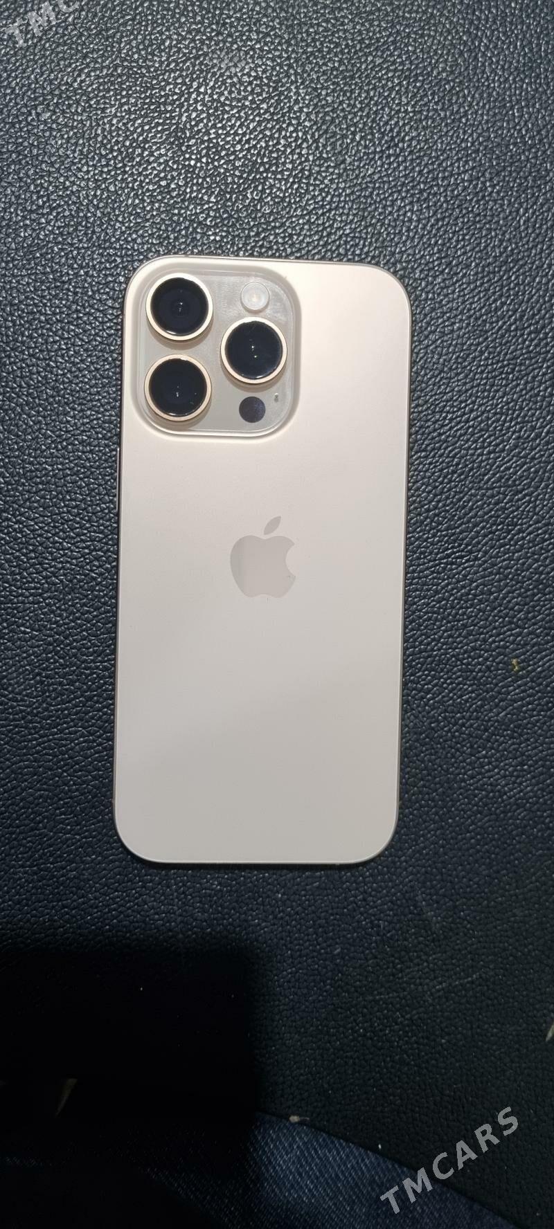 Iphone 16pro gold - Mary - img 1