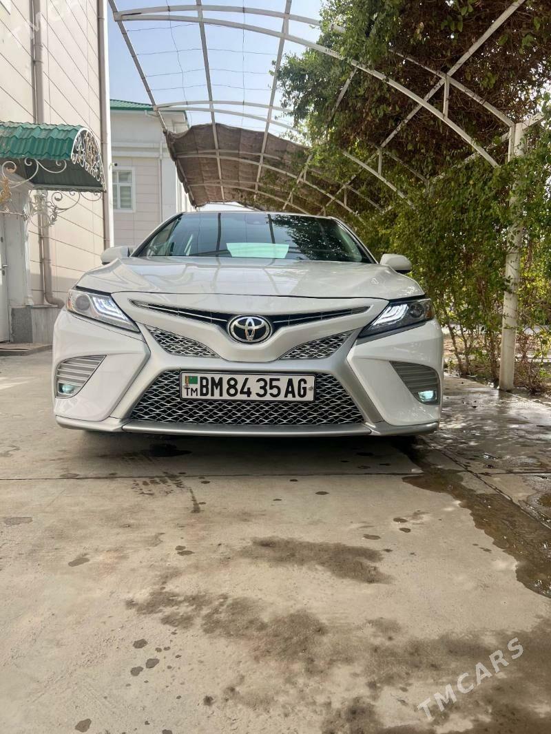 Toyota Camry 2018 - 310 000 TMT - Ашхабад - img 1