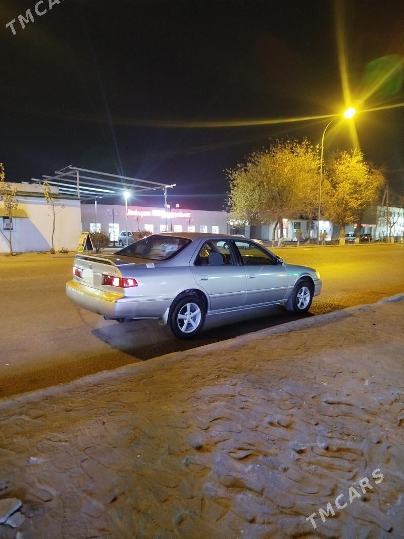 Toyota Camry 2001 - 150 000 TMT - Türkmenbaşy etr. - img 1