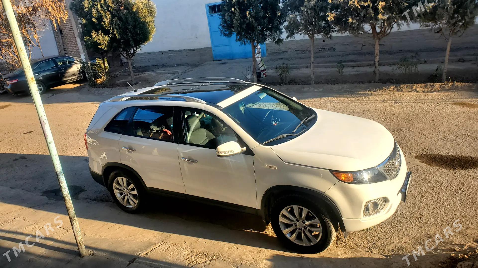 Kia Sorento 2011 - 190 000 TMT - Daşoguz - img 1