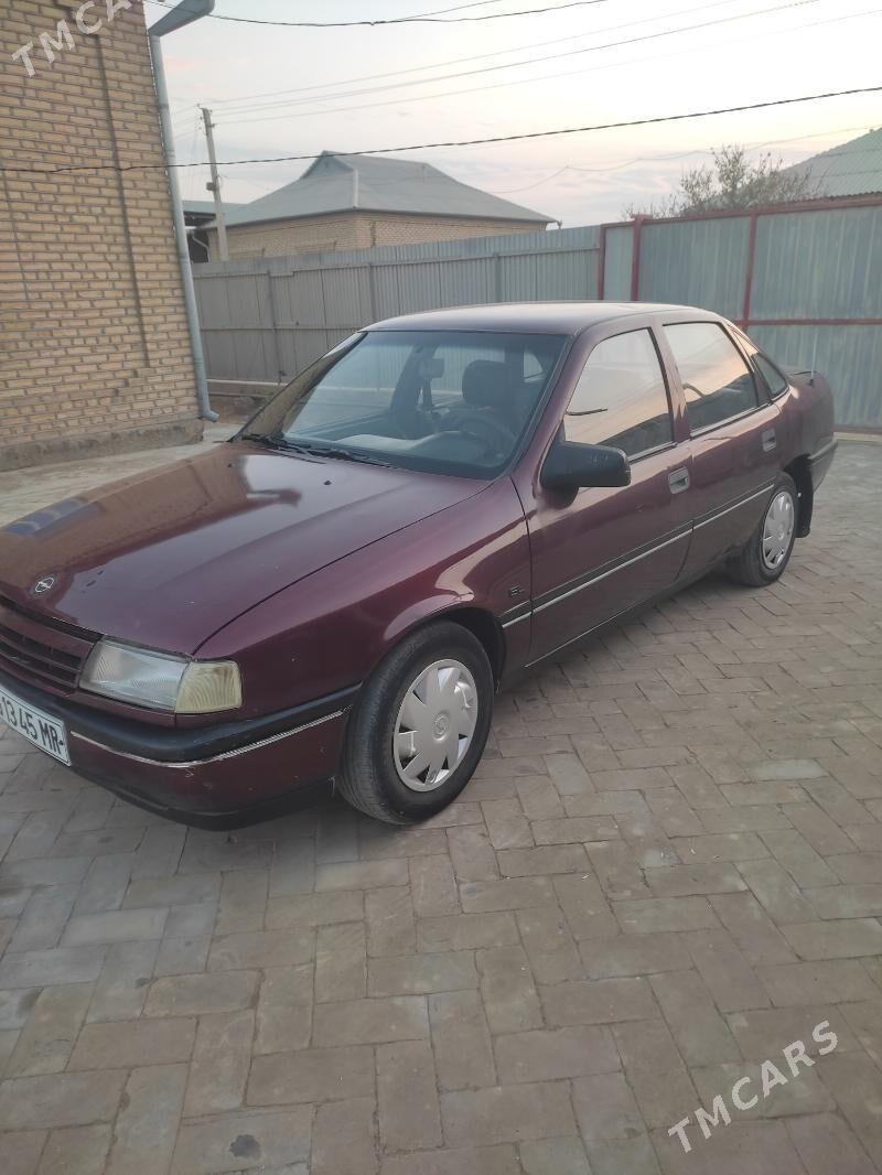 Opel Vectra 1991 - 34 000 TMT - Сакарчага - img 1