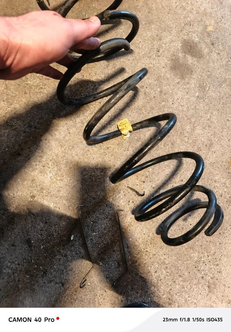 Pruzin sary tiketka 250 TMT - Büzmeýin - img 1