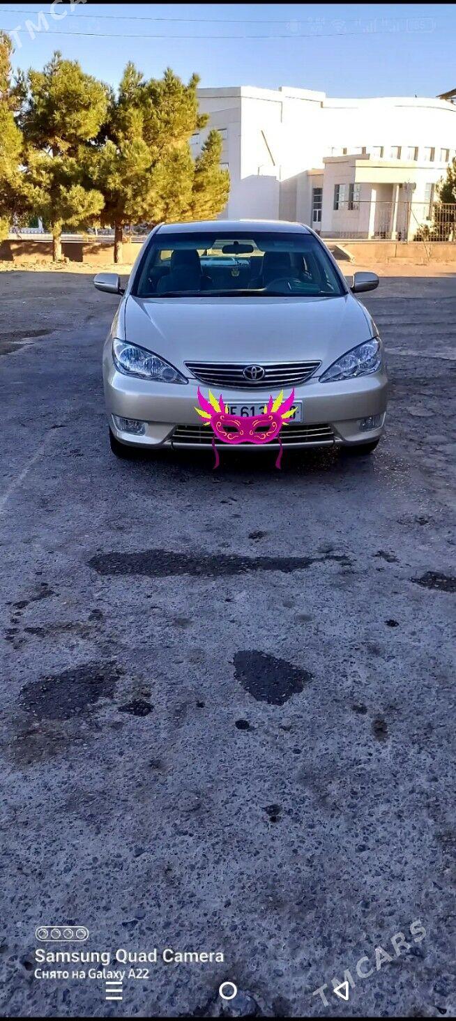 Toyota Camry 2003 - 175 000 TMT - Сакар - img 1