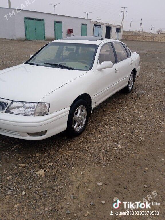 Toyota Avalon 1996 - 130 000 TMT - Гызыларбат - img 1