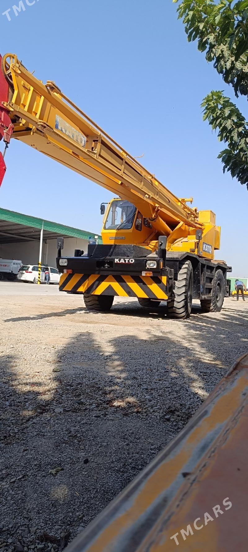 Kato HD25V5 1998 - 450 000 TMT - Ашхабад - img 1