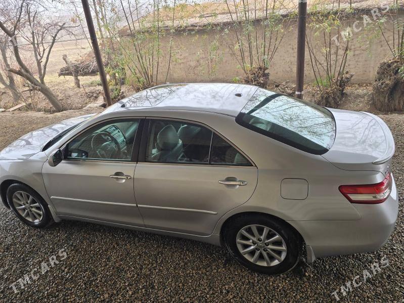 Toyota Camry 2010 - 230 000 TMT - Мары - img 1