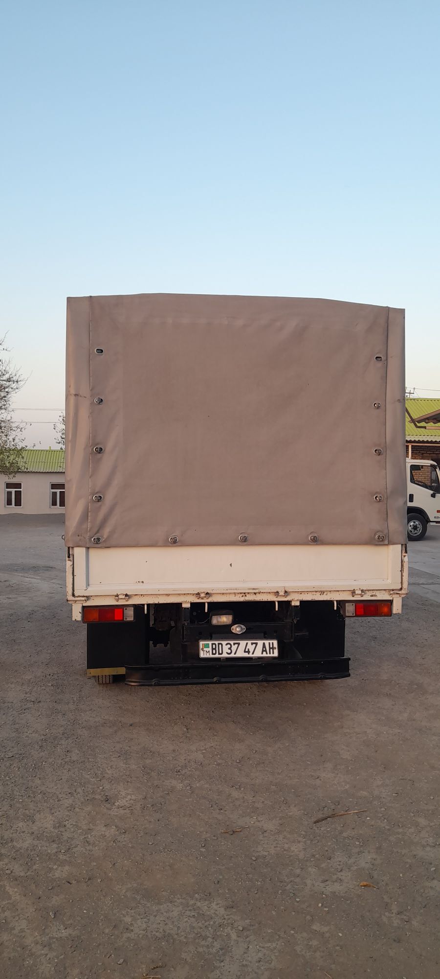 Canter tent tayy 6 300 TMT - Ак-Бугдайский этрап - img 1