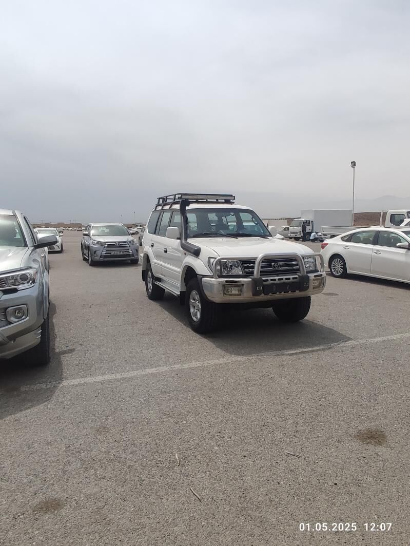 Toyota Land Cruiser Prado 1998 - 175 000 TMT - Jebel - img 1