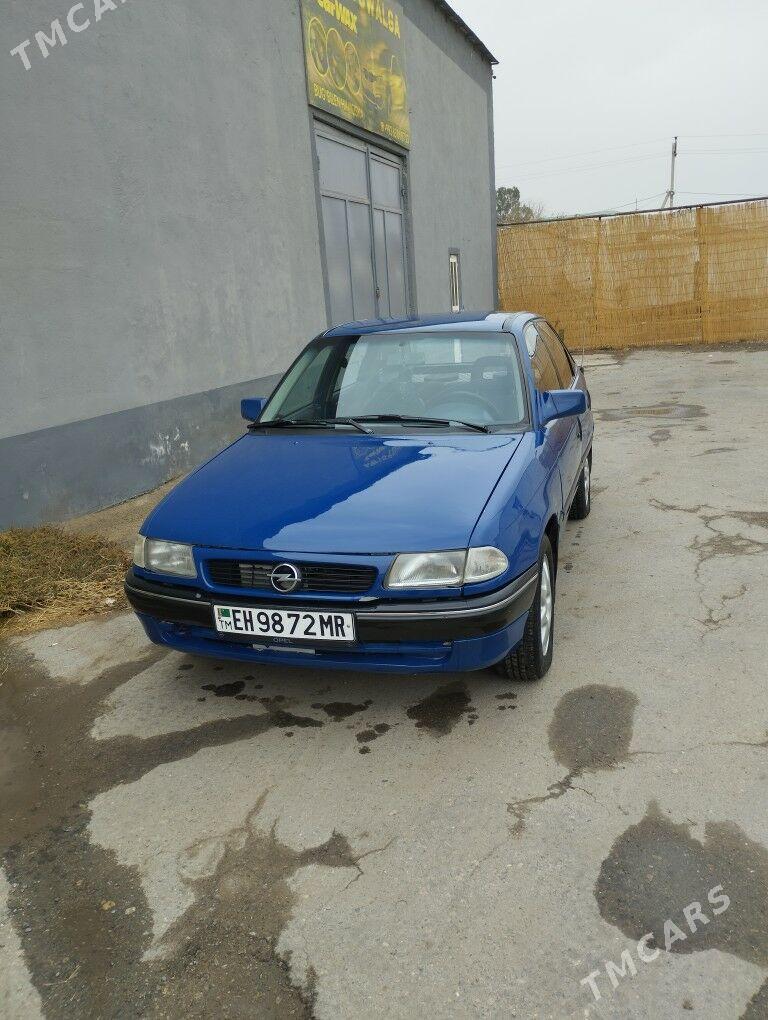 Opel Astra 1993 - 40 000 TMT - Mary - img 1