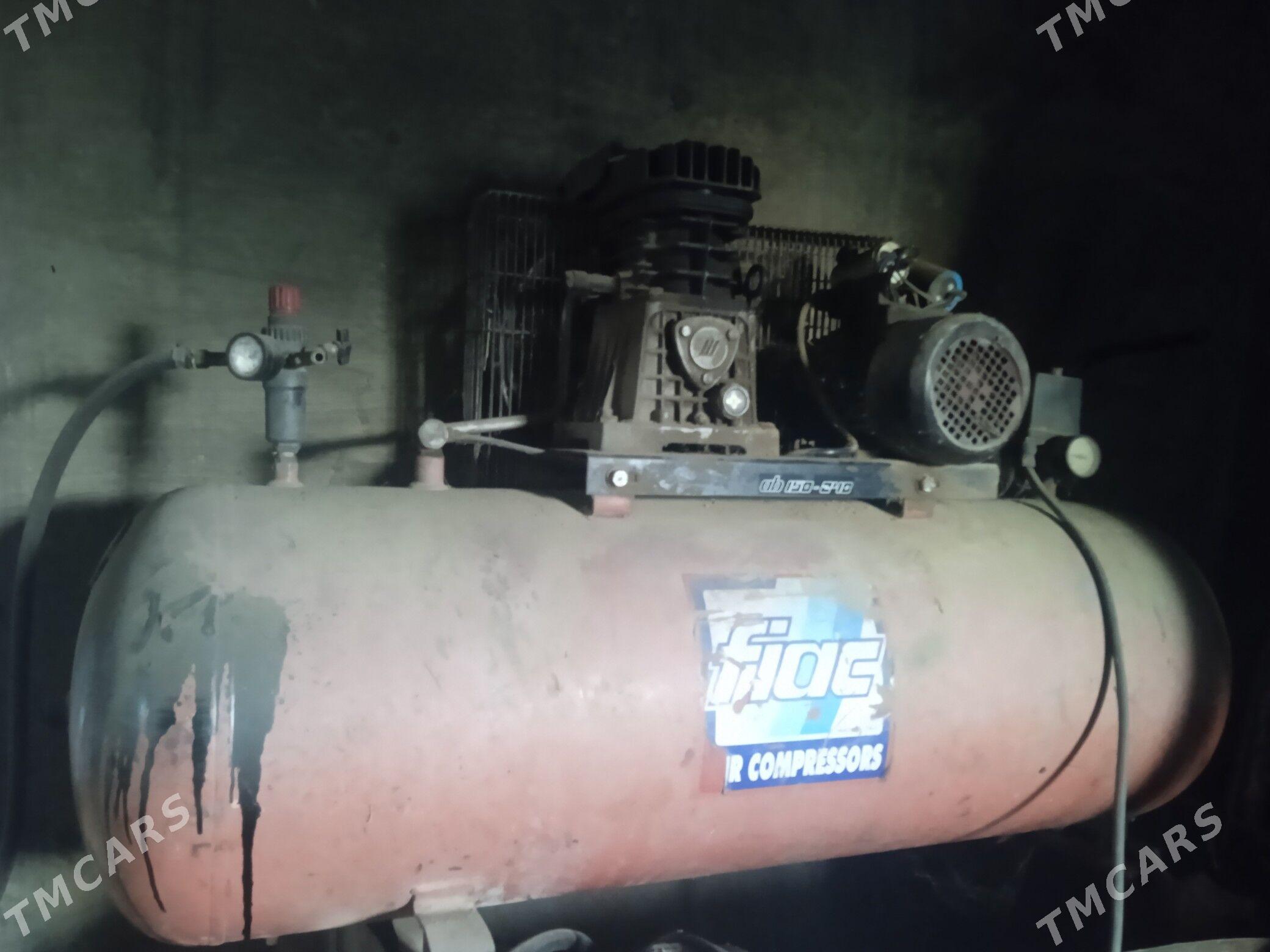 kampresir howa 150 lik - Bäherden - img 1