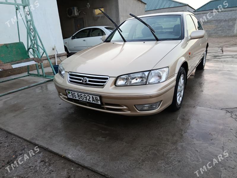 Toyota Camry 2001 - 200 000 TMT - Анев - img 1