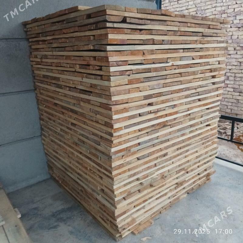 Doska rasiski - Gubadag - img 1