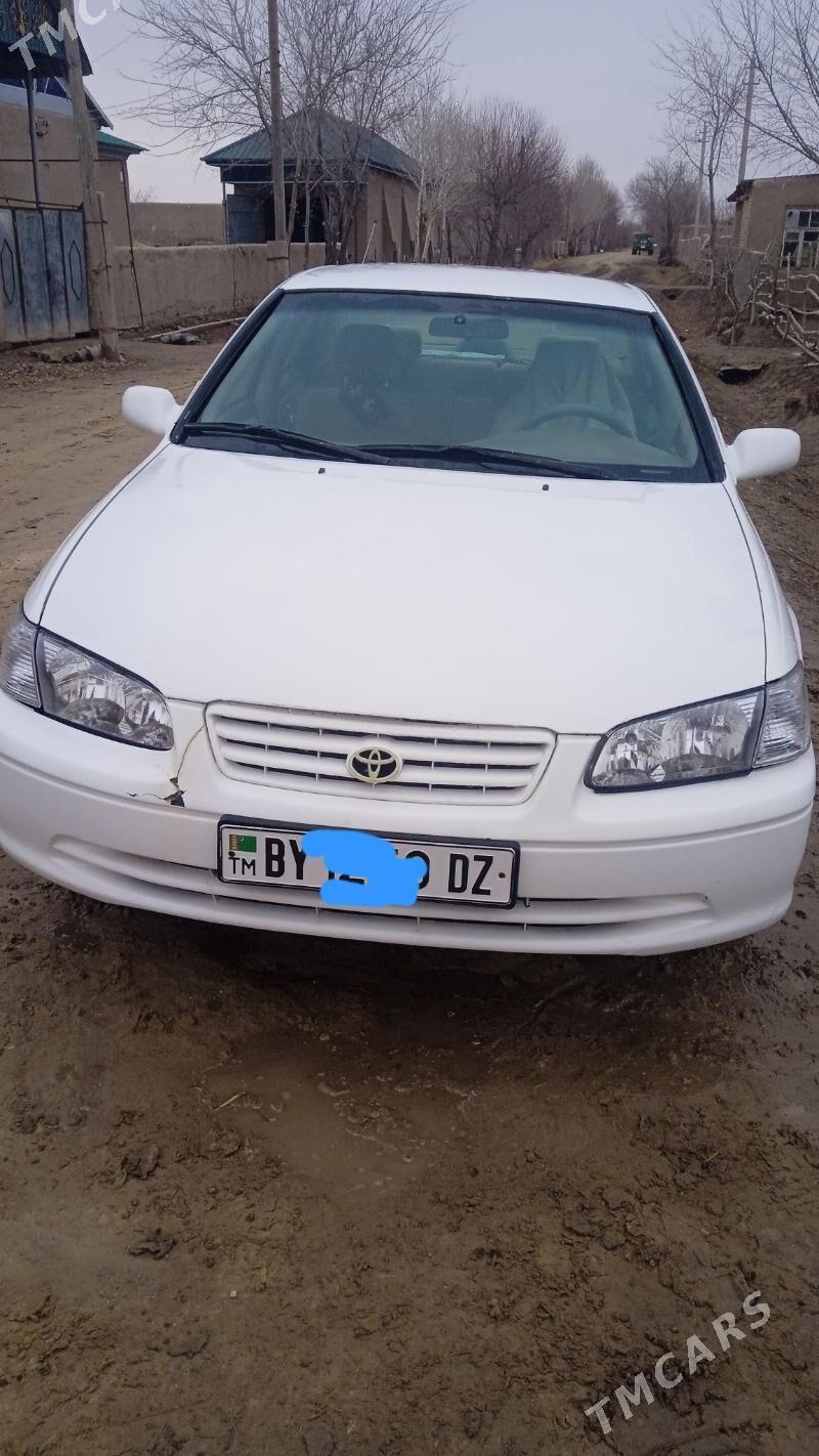 Toyota Camry 1998 - 130 000 TMT - етр. Туркменбаши - img 1
