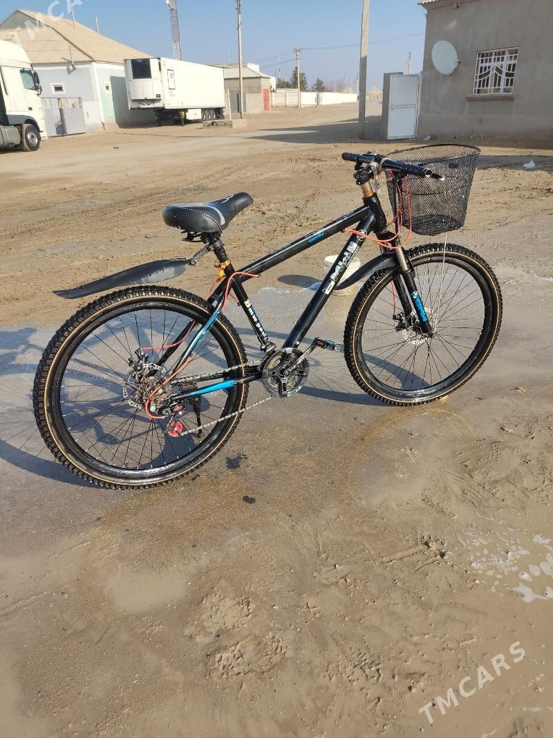 BMW welik - Гумдаг - img 1