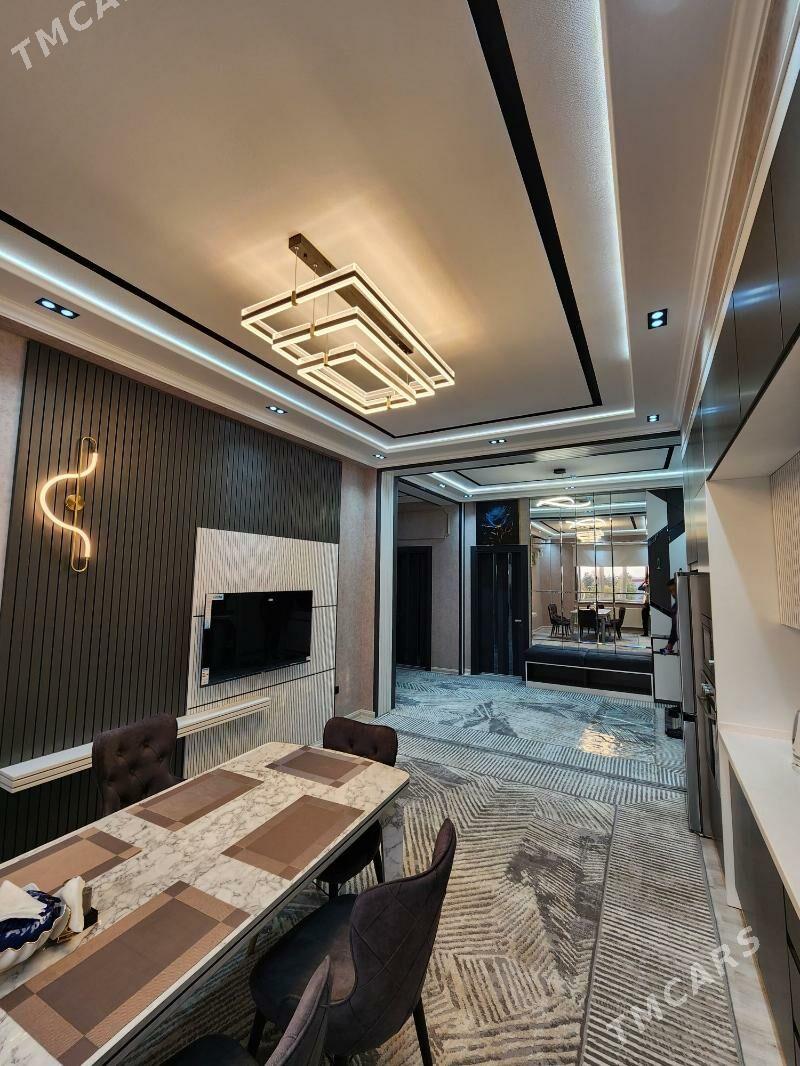 SATLYK ELITKA - Mary - img 1