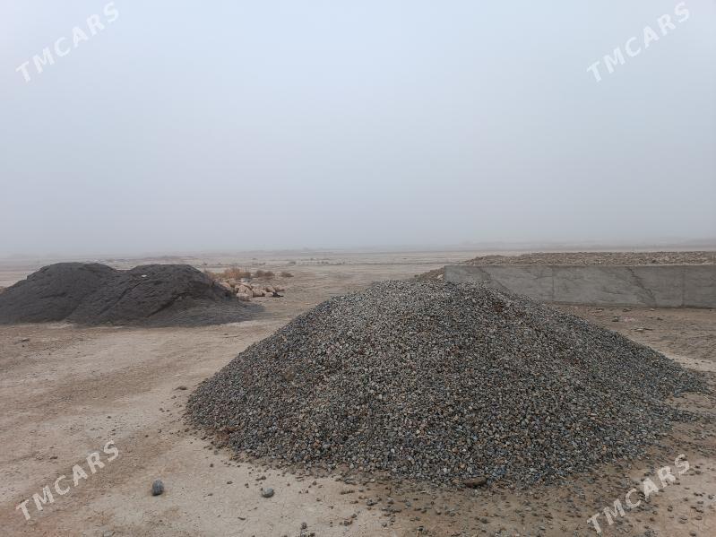 Hususy jaý salmak üçin ýer. - Gyzylarbat - img 1