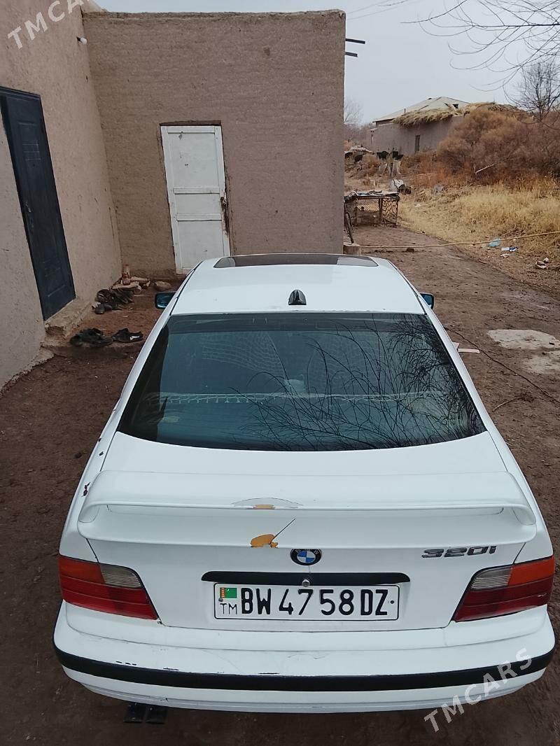 BMW 320 1995 - 33 000 TMT - Болдумсаз - img 1