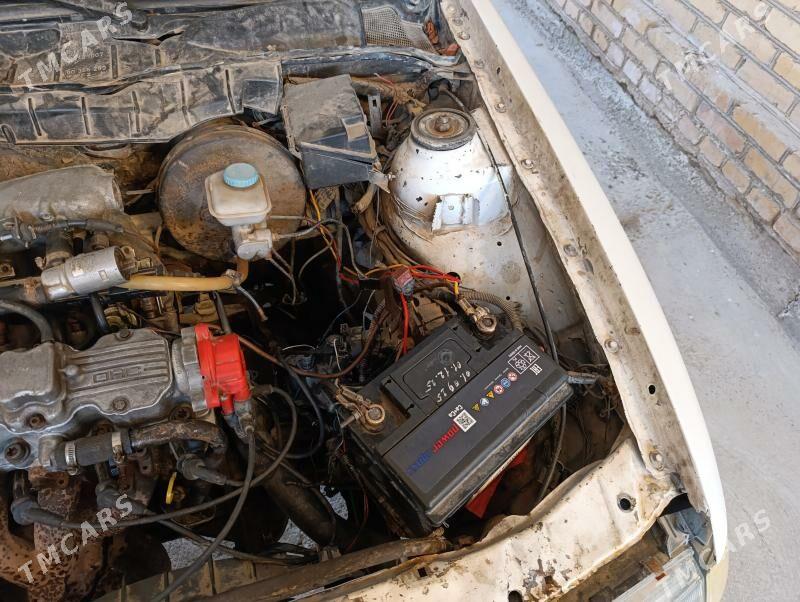 Opel Vectra 1990 - 26 000 TMT - Saýat - img 1