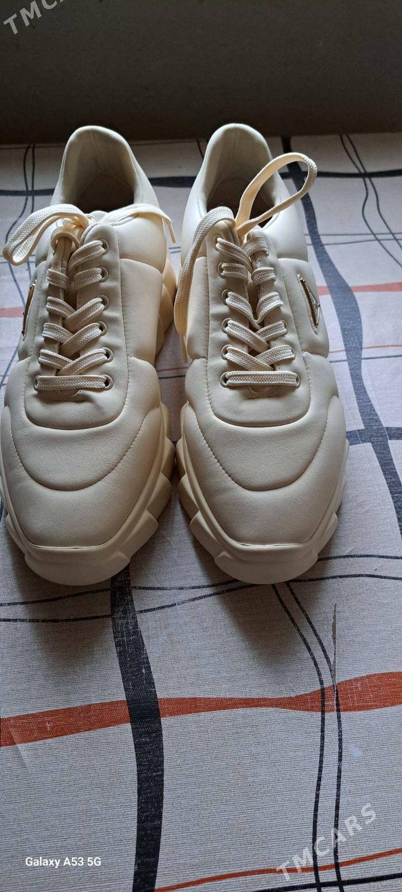 кроссовки - Aşgabat - img 1