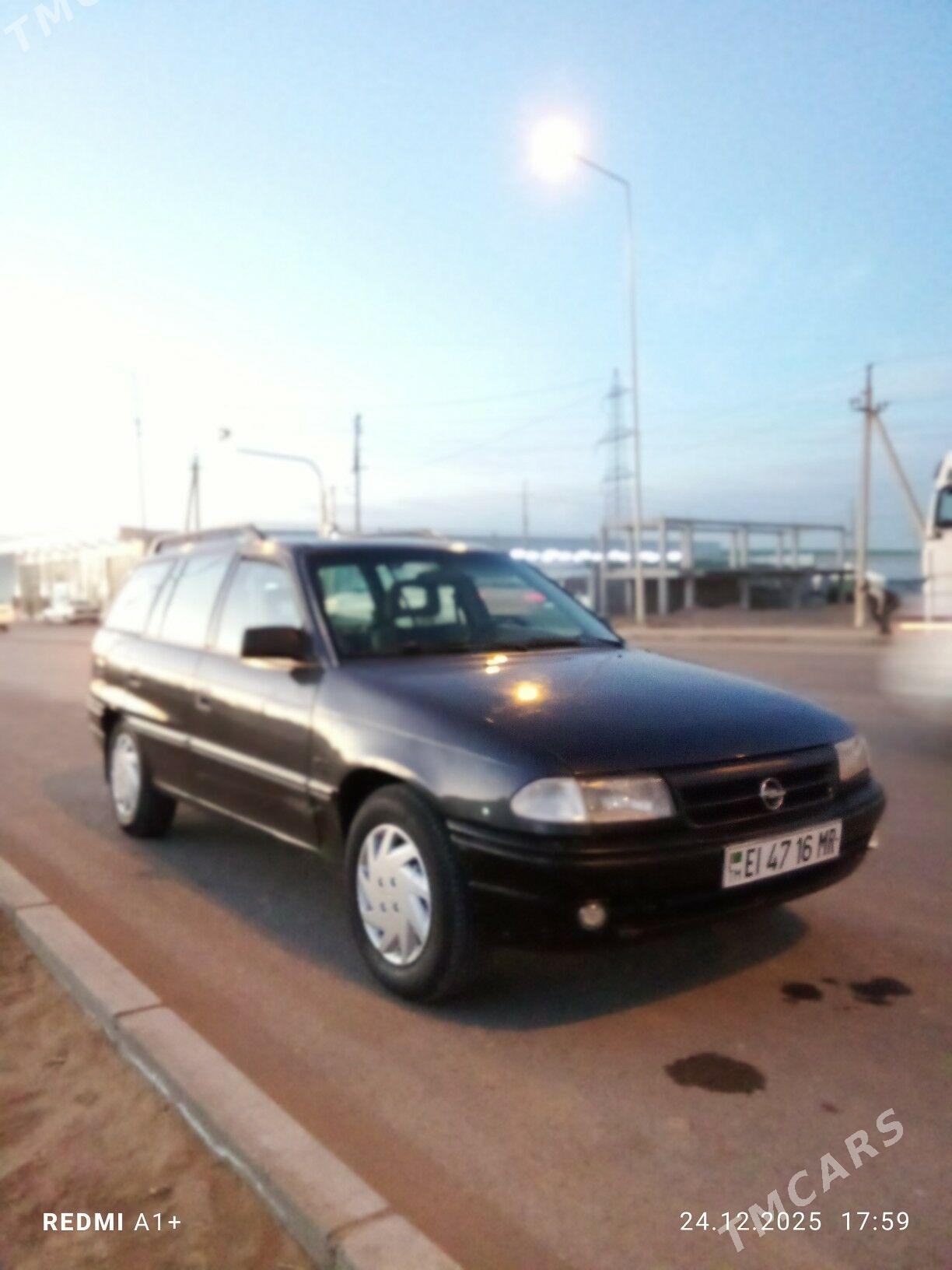 Opel Astra 1993 - 42 000 TMT - Mary - img 1