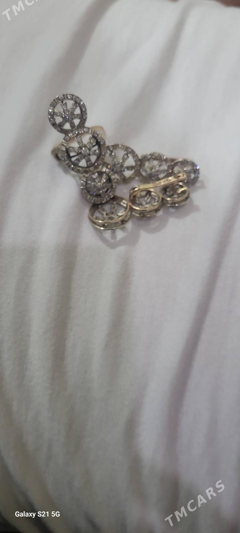 Gyzyl kamplekt - Daşoguz - img 1