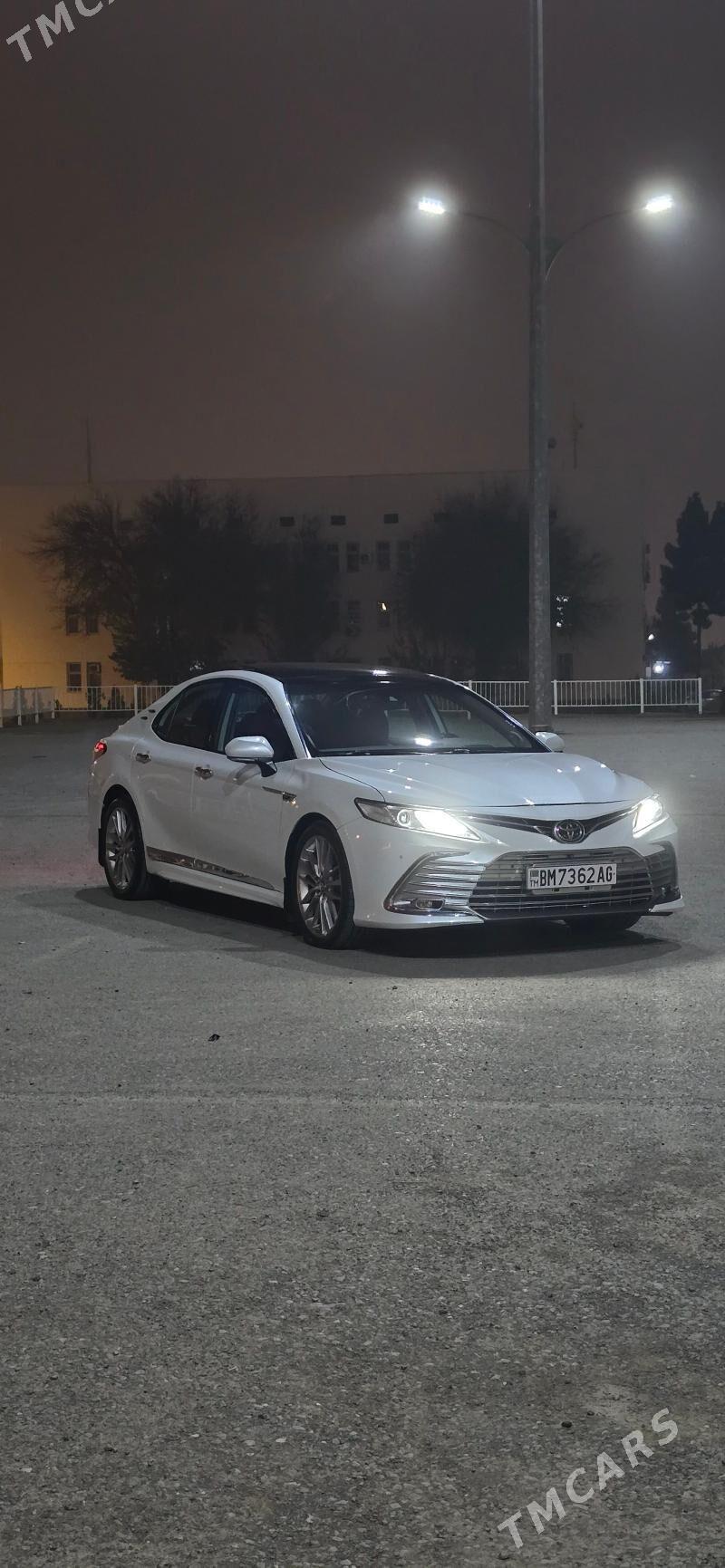 Toyota Camry 2019 - 355 000 TMT - Aşgabat - img 1