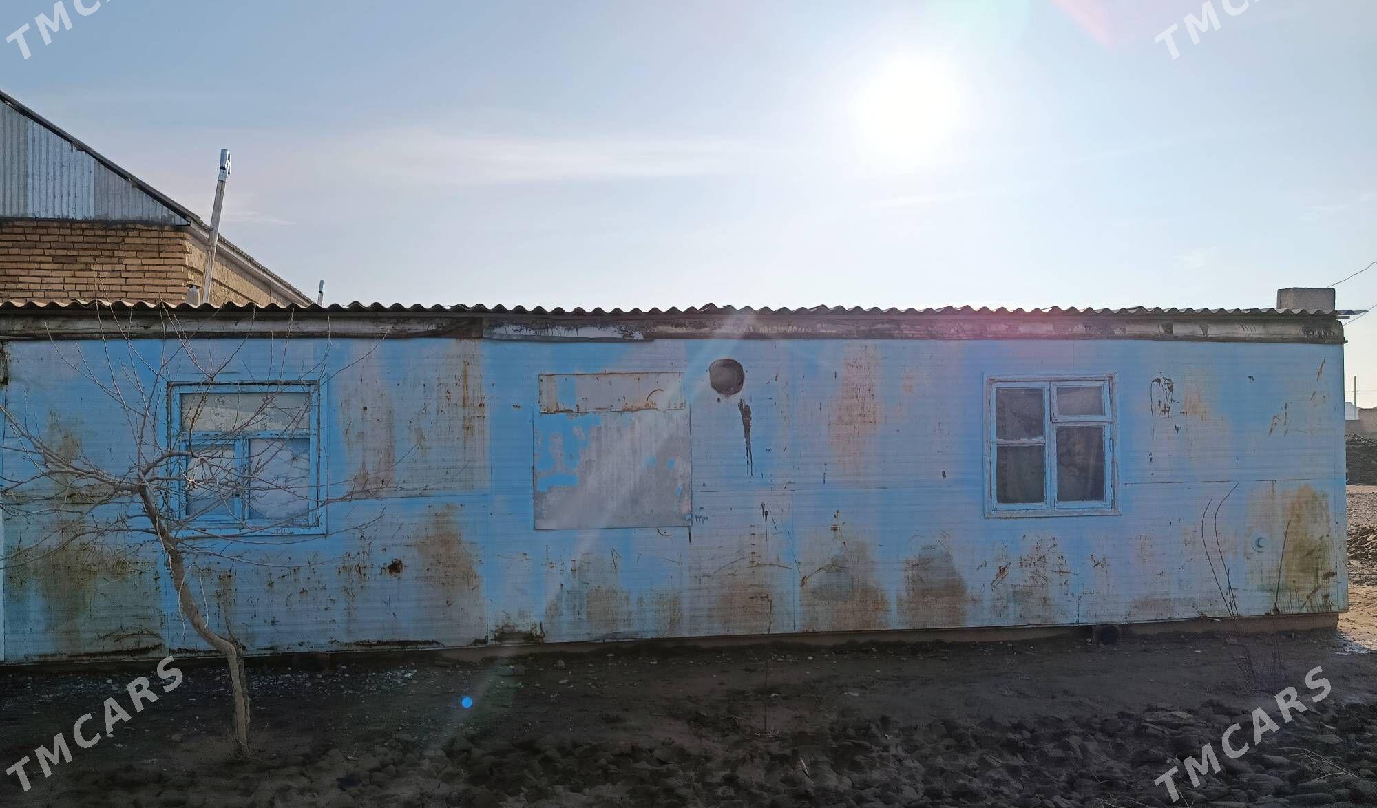 Wagon - Серахс - img 1