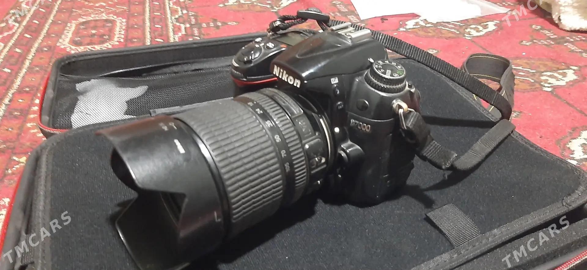 Nikon Fataparat - Mary - img 1