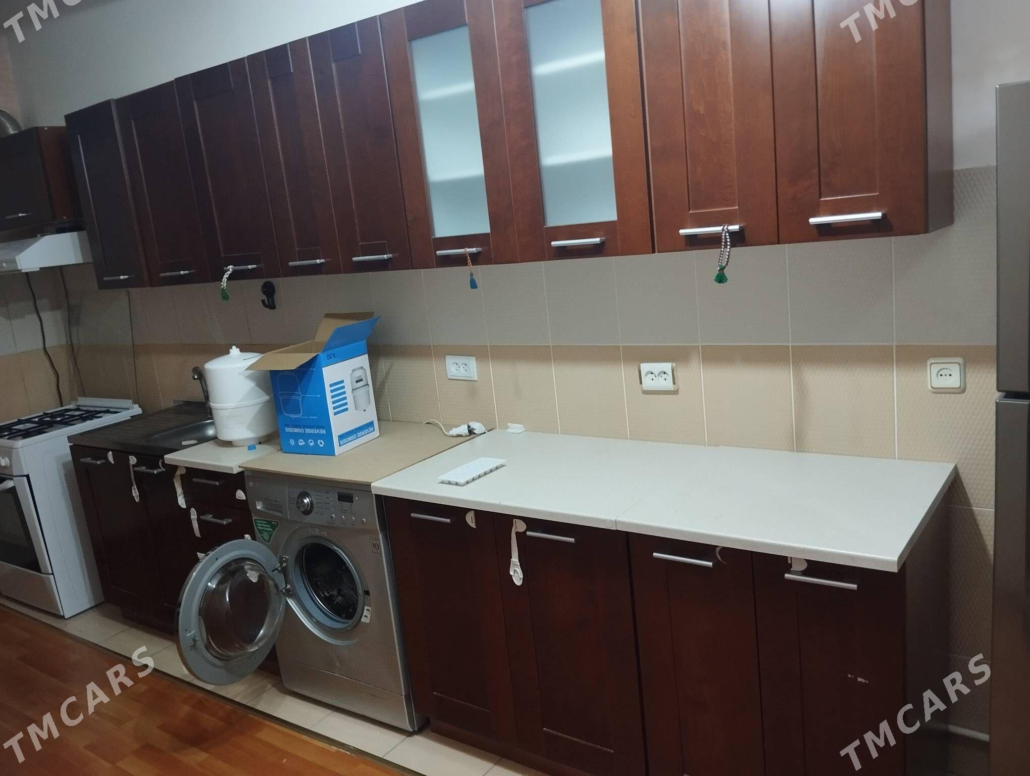 Kuhonnyy garnitur - Balkanabat - img 1