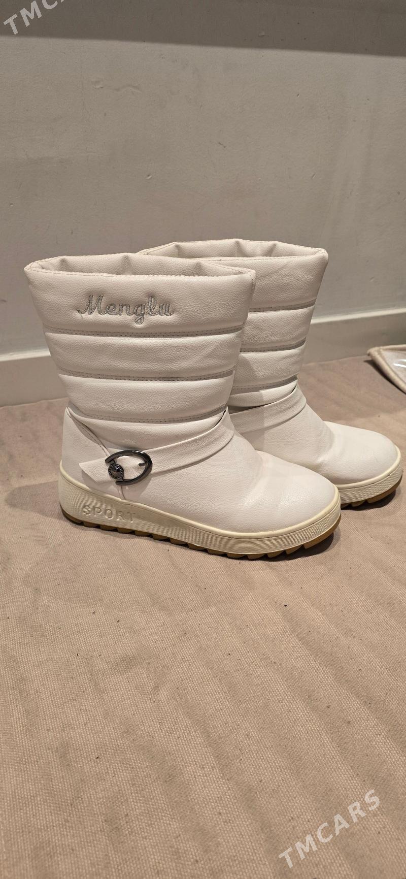 Ak adik gyzlarynky - Aşgabat - img 1