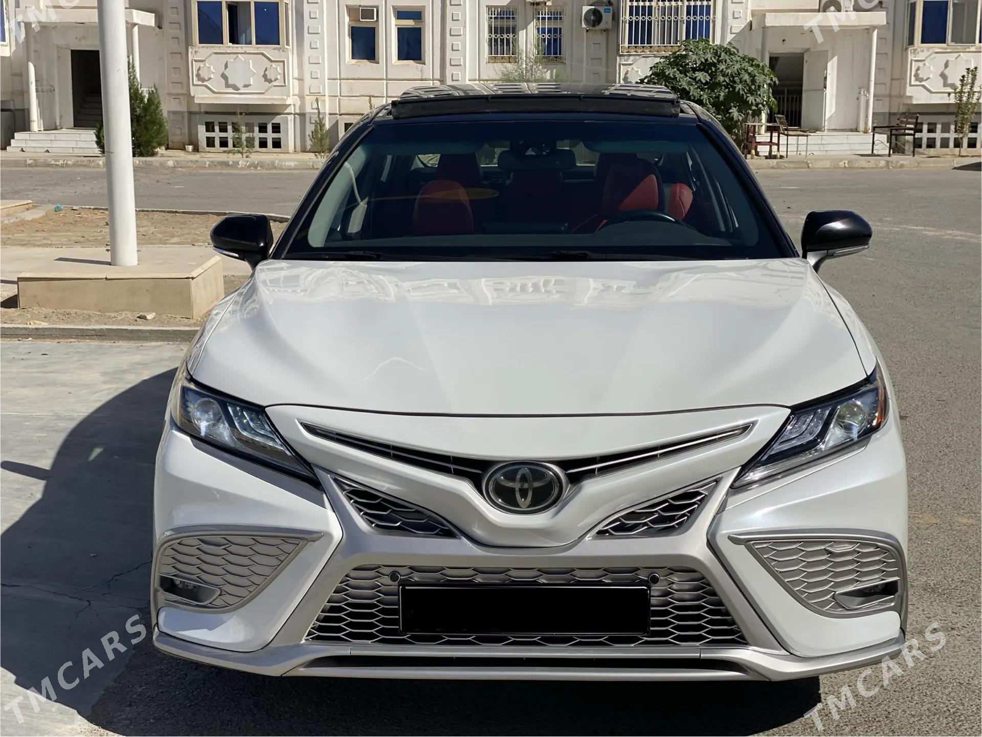 Toyota Camry 2022 - 390 000 TMT - Ашхабад - img 1