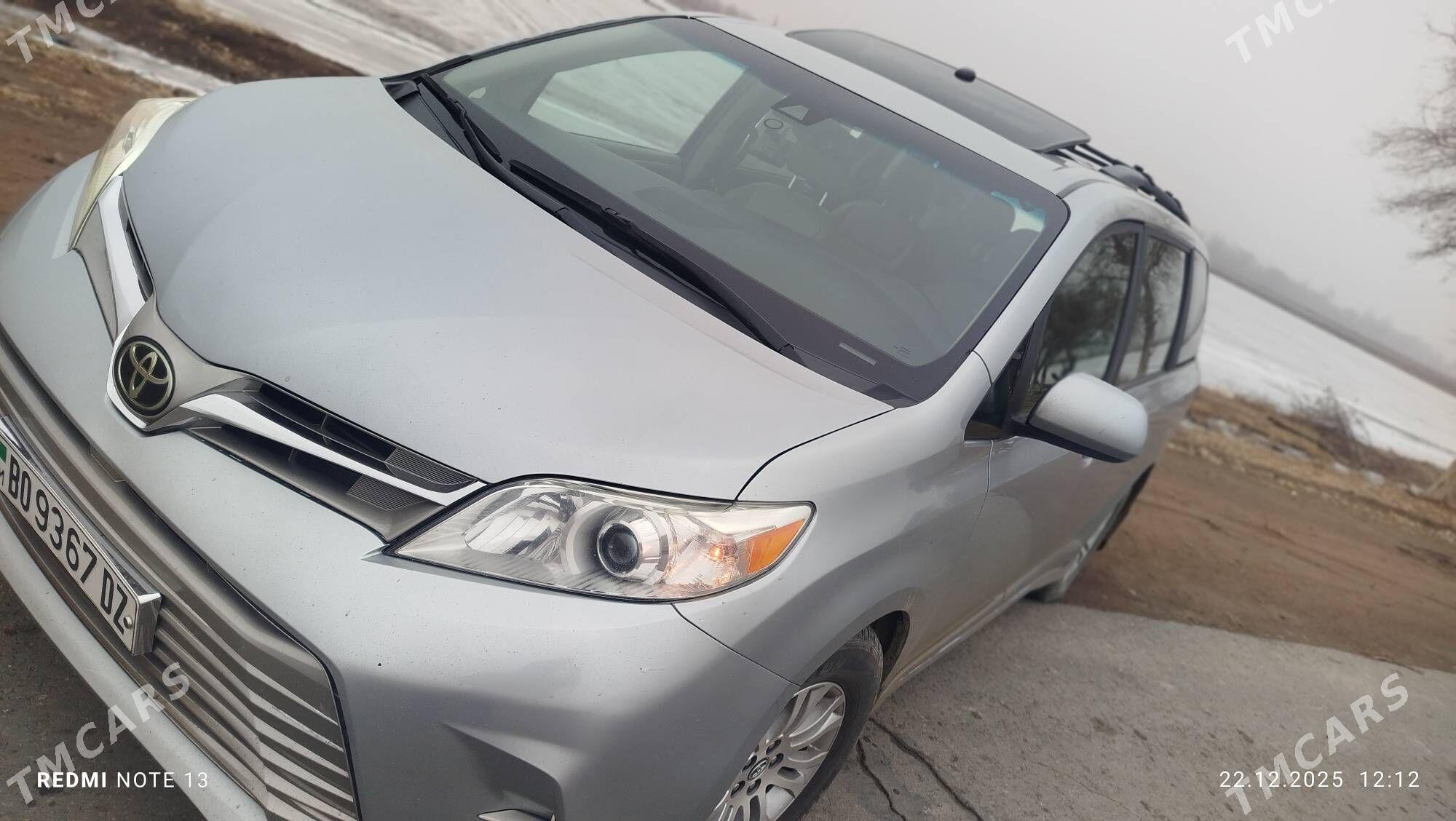 Toyota Sienna 2019 - 415 000 TMT - Daşoguz - img 1