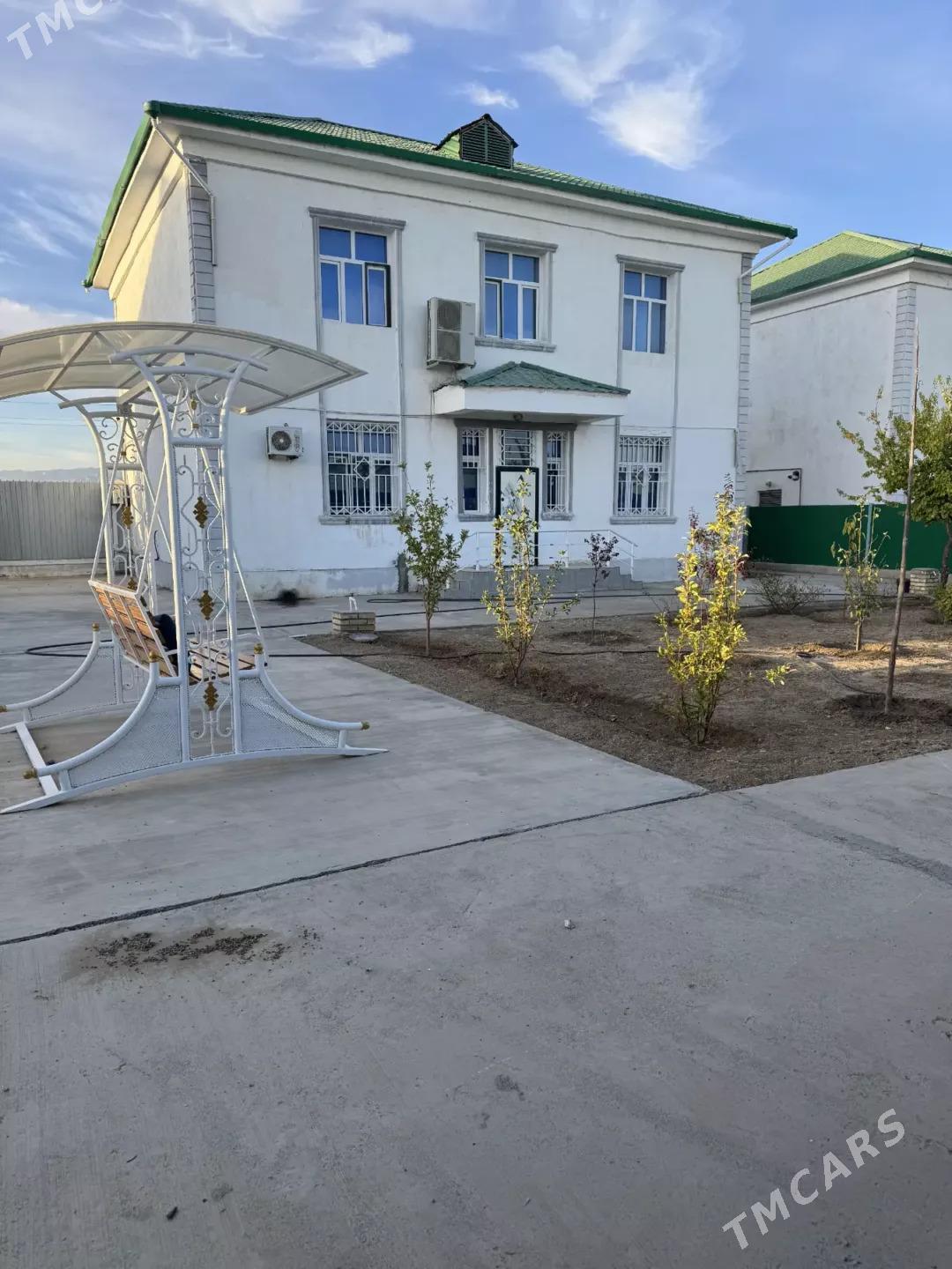 Satlyk jaý Täze zaman - Täze zaman - img 1