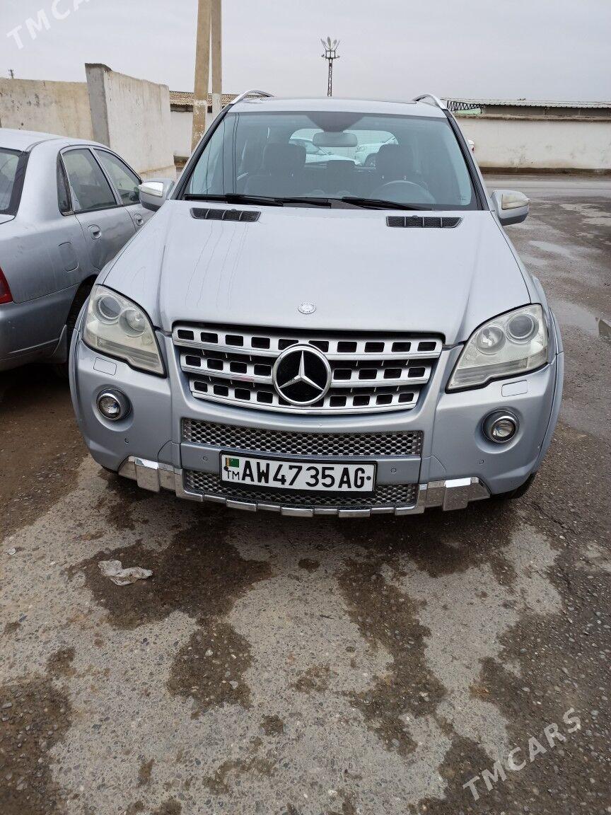 Mercedes-Benz ML350 2010 - 295 000 TMT - Hitrowka - img 1