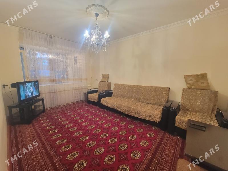 Satlyk jaý 2 etaž 2 kom - Мары - img 1