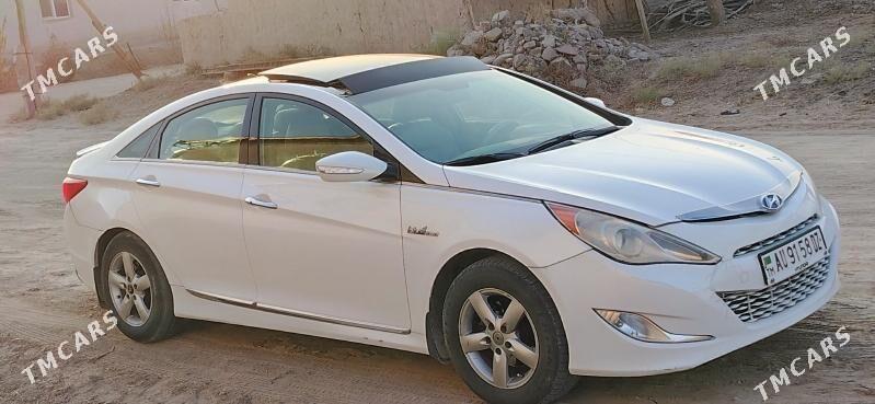 Hyundai Sonata 2012 - 150 000 TMT - Şabat etr. - img 1