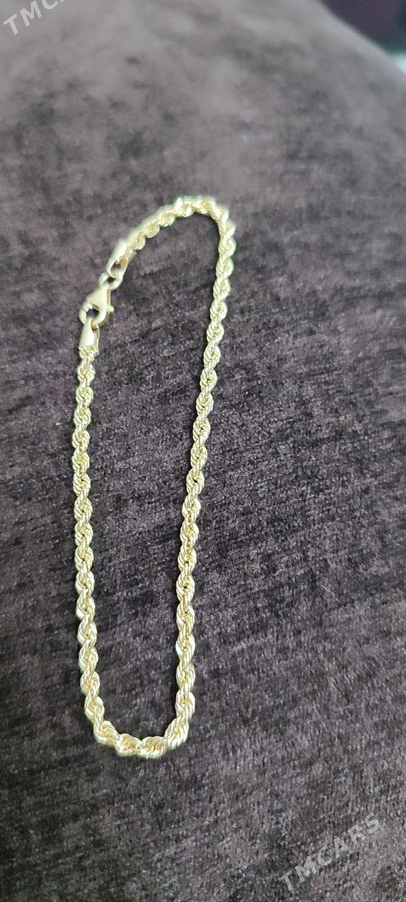 gyzyl braslet - Мир 2 - img 1