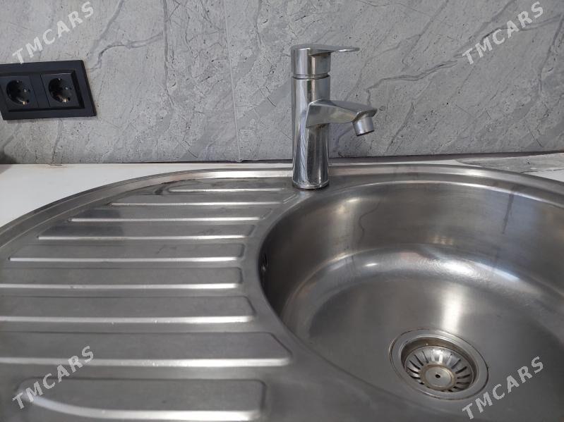 kuhonny rakovina - Бузмеин - img 1