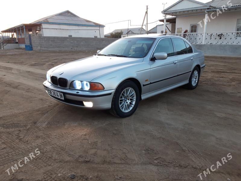BMW E39 1997 - 105 000 TMT - Esenguly - img 1
