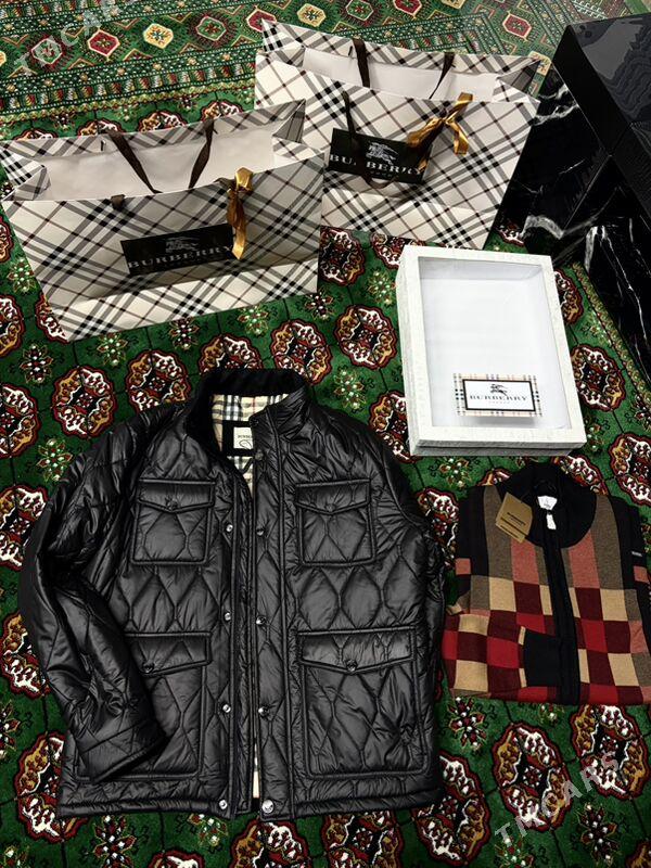 BURBERRY Kurtga Switr - Ашхабад - img 1