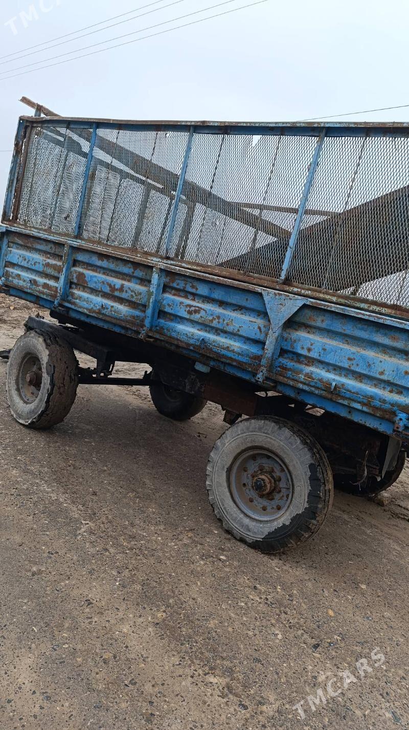 MTZ T-28 2002 - 20 000 TMT - Sakar - img 1